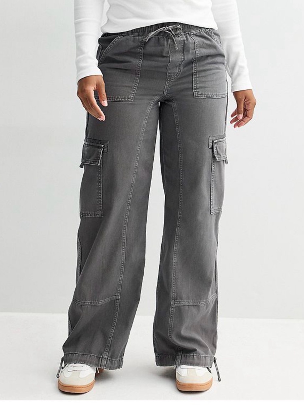 Juniors' SO® High Rise Satin Trim Baggy Cargo Pants | Gray Haze